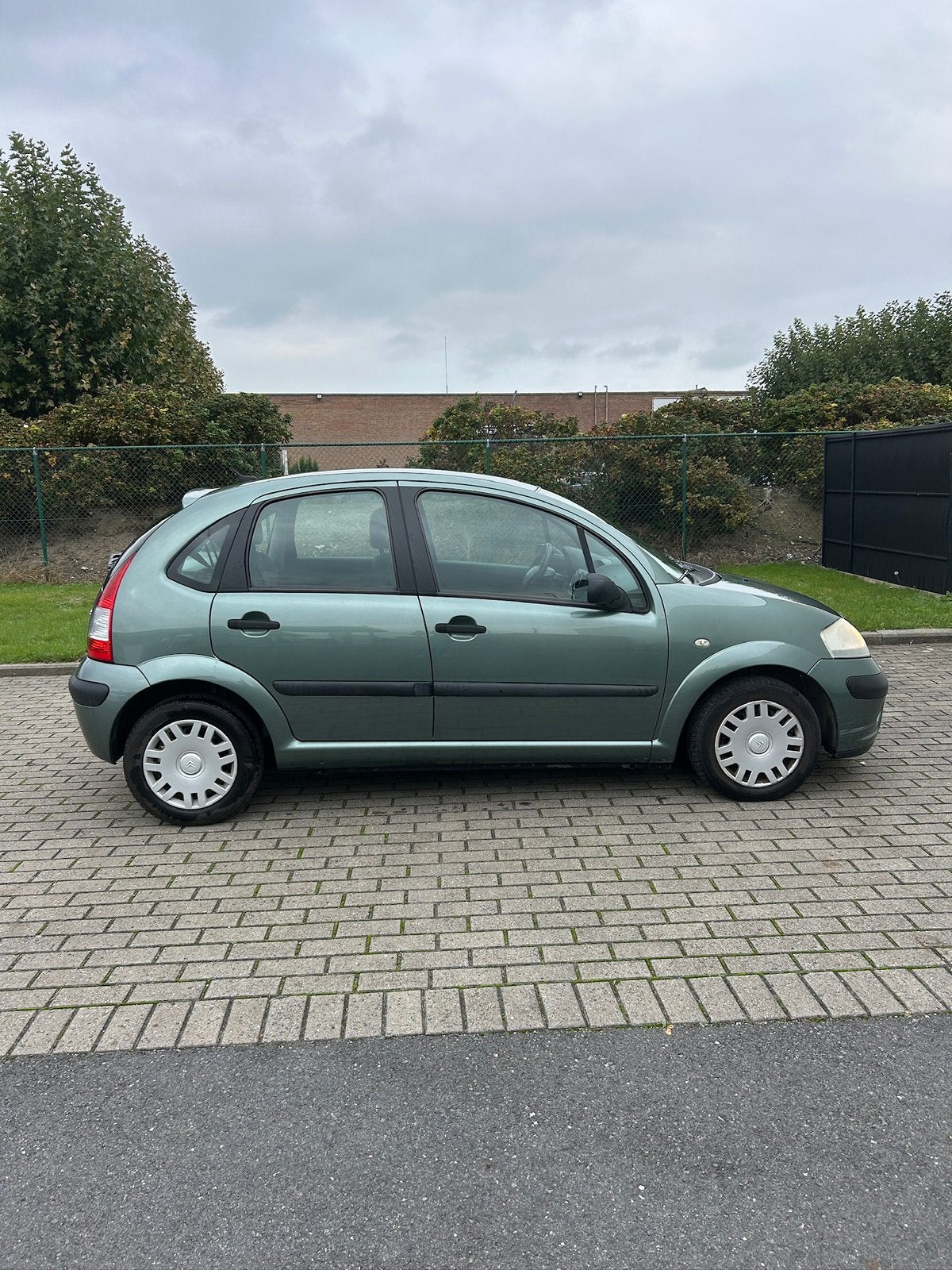 Citroen C3 Essence - Homologuée VVK, Particulier, Essence, C3, Verrouillage central