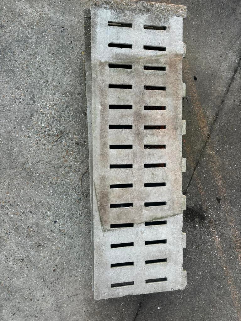 Betondallen, Doe-het-zelf en Bouw, Tegels, Ophalen, Zo goed als nieuw