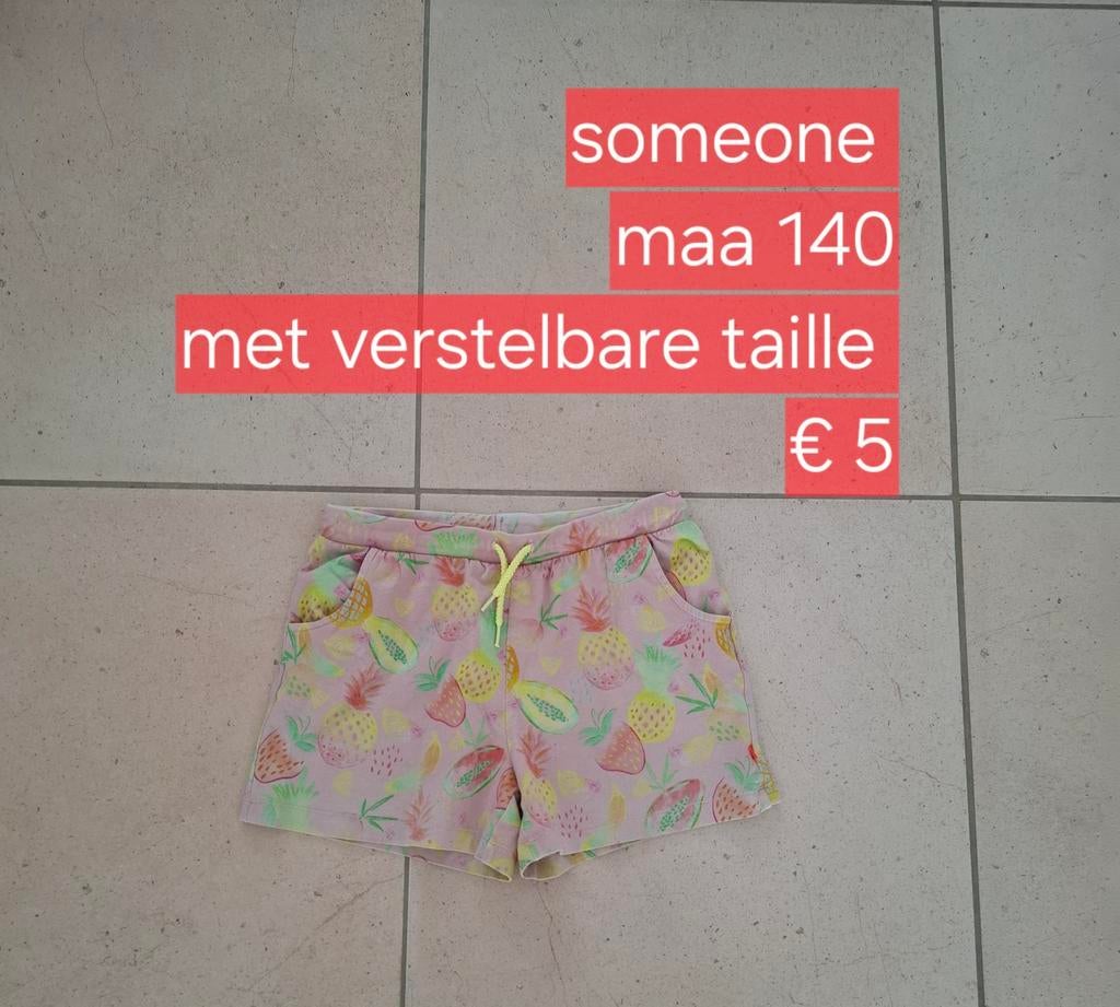 Short someone, Kinderen en Baby's, Kinderkleding | Maat 140, Broek, Meisje, Ophalen of Verzenden, Zo goed als nieuw