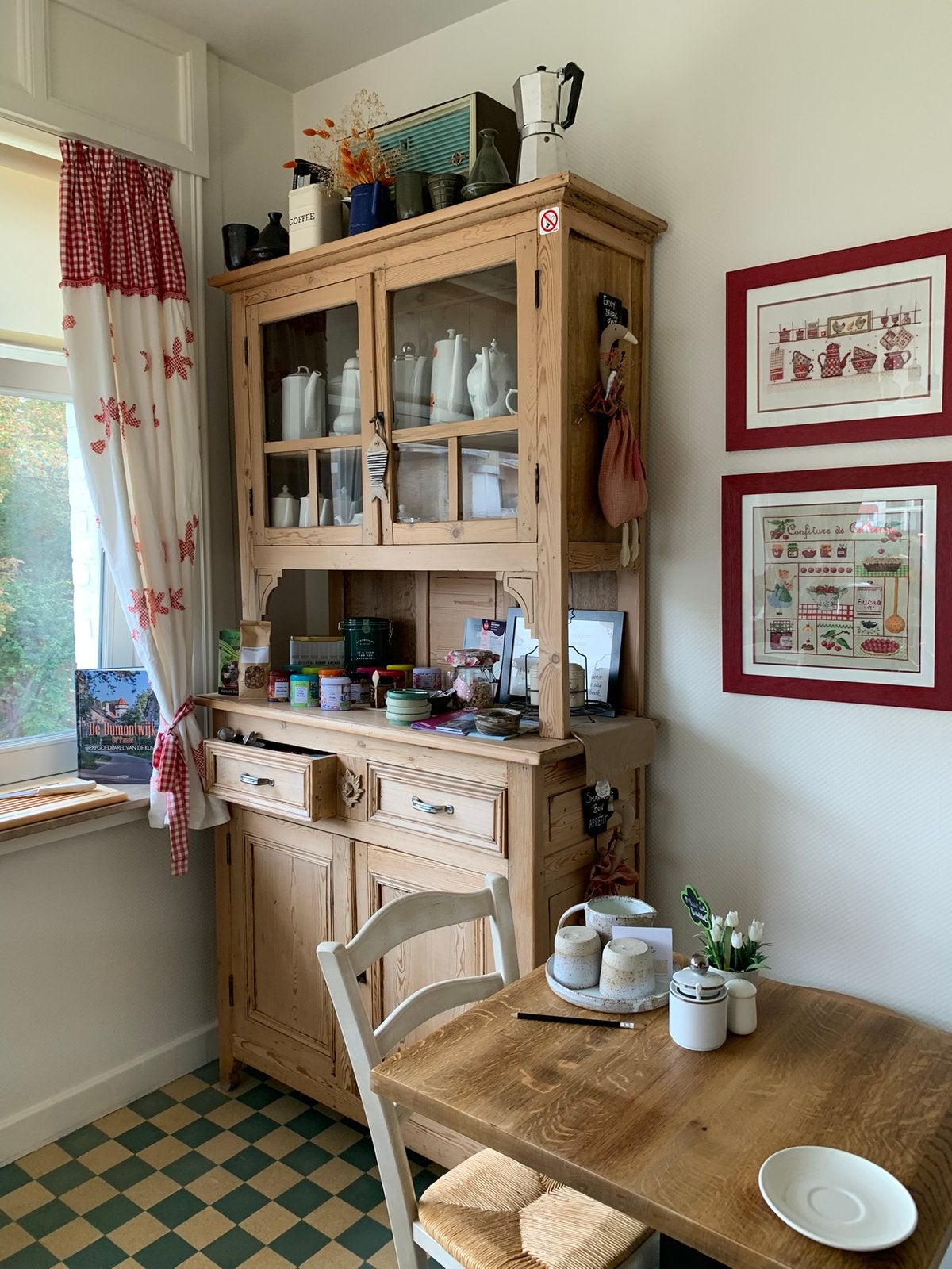 Buffet en bois de pin, Maison & Meubles, Enlèvement, Utilisé, Pin, Landelijk