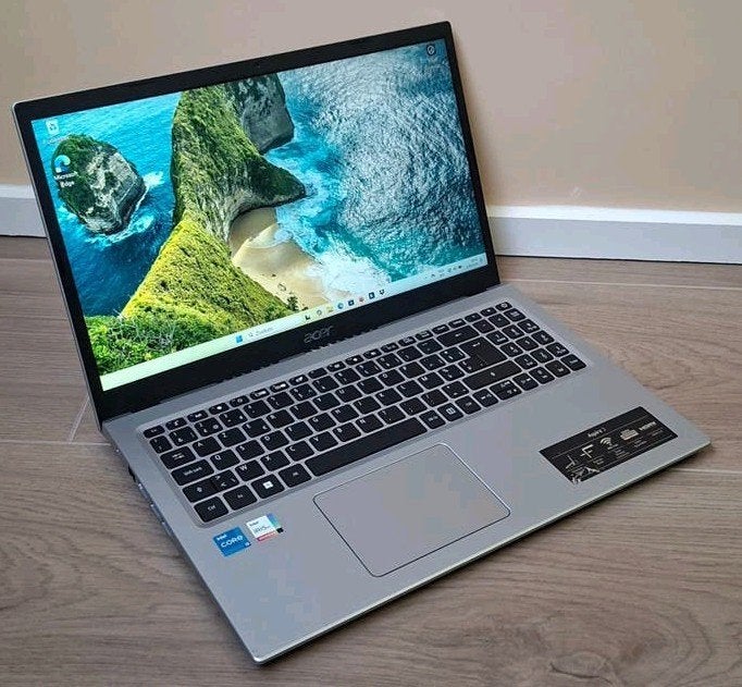 Acer Aspire 3: 512 GB/ 8 RAM Win 11, Computers en Software, Windows Laptops, Ophalen, Met videokaart, 2 tot 3 Ghz, 8 GB