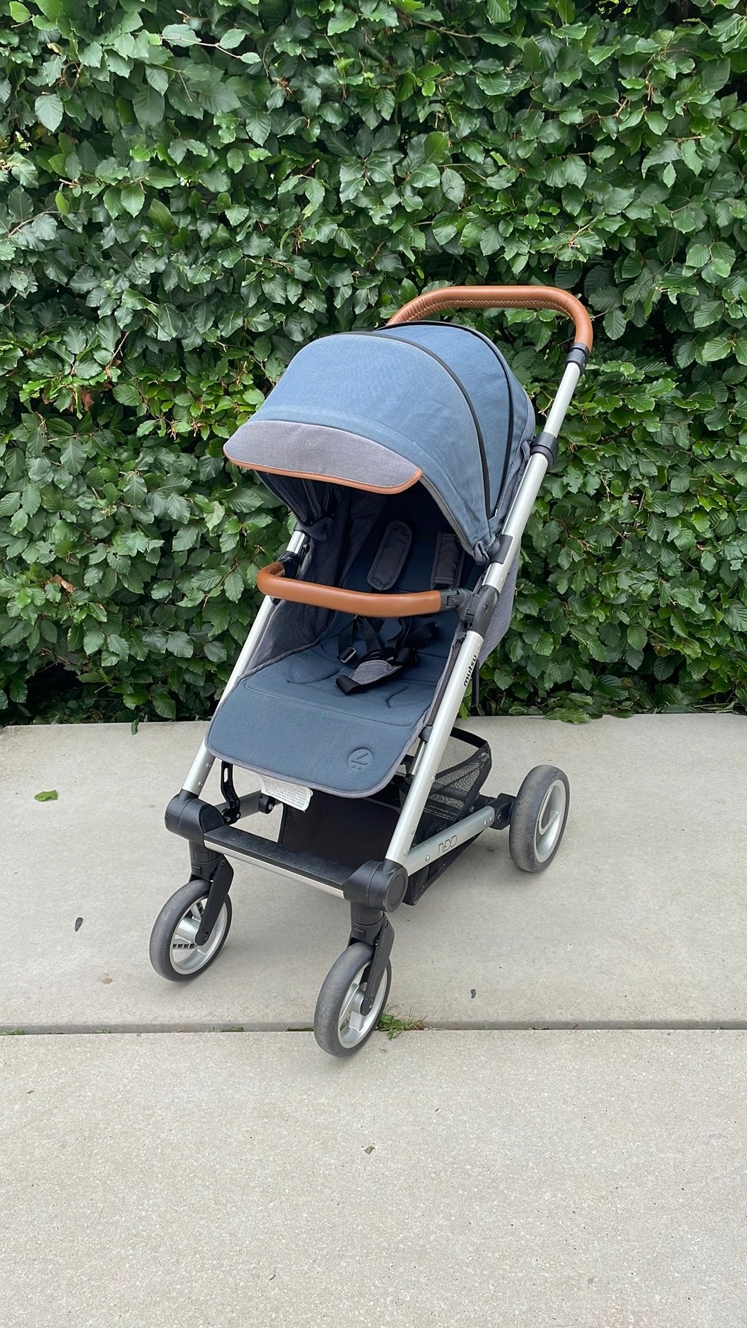 Buggy Mutsy Nexo, Kinderen en Baby's, Buggy's, Ophalen, Gebruikt, Overige merken, Verstelbare rugleuning