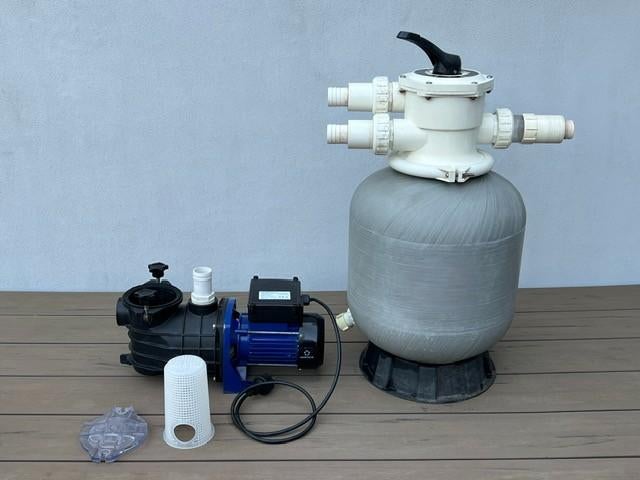 Pomp + zandfilter, Jardin & Terrasse, Accessoires de piscine, Utilisé, Pompe, Enlèvement