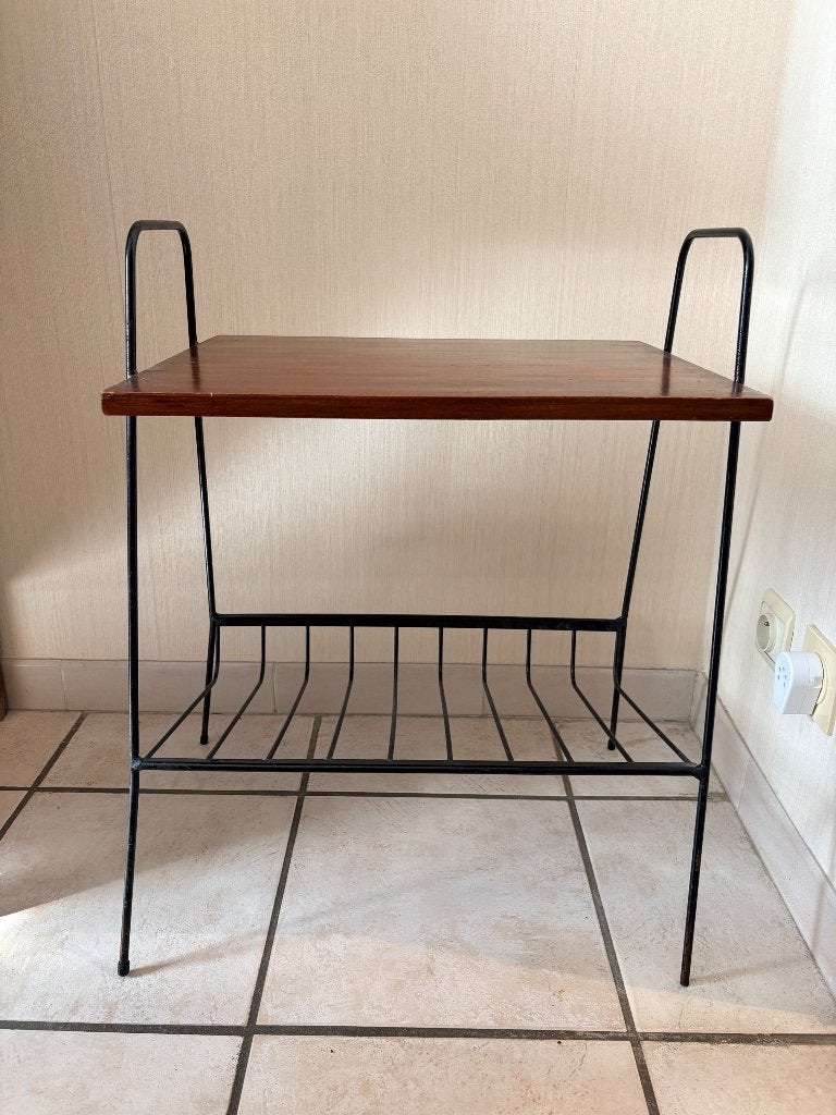 Table d'appoint vintage, Enlèvement