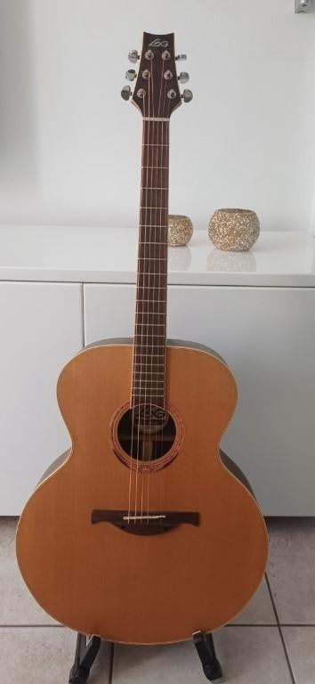 Akoestische Gitaar LAG jumbo 4 seasons autumn 300j Nieuw !!!, Enlèvement, Neuf, Guitare Western ou Guitare Folk