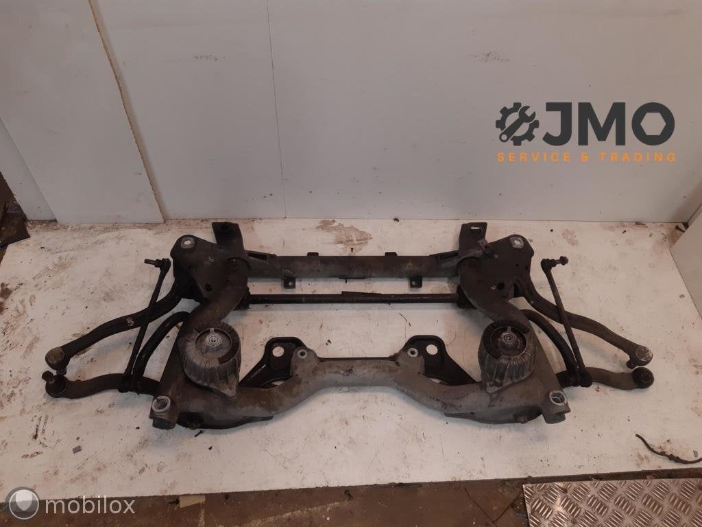 Subframe voor Mercedes C-klasse S204 200 CDI  ('07-'14), Auto-onderdelen, Gebruikt, Mercedes-Benz, Ophalen of Verzenden, Mercedes-Benz