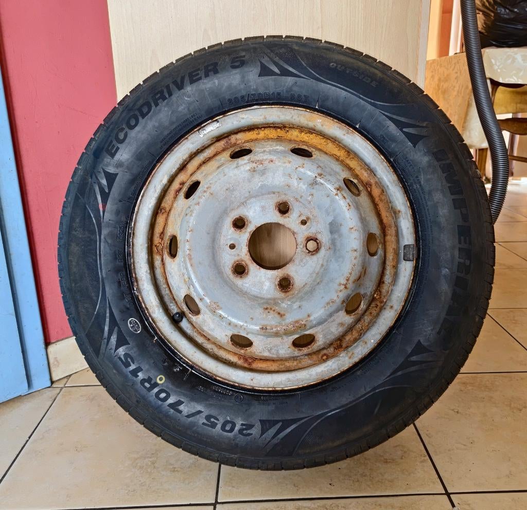 Roue de secours Fiat Ducato avec pneus neuf, Autos : Pièces & Accessoires, Pneus & Jantes, Pneus et Jantes, Pneus été, 15 pouces