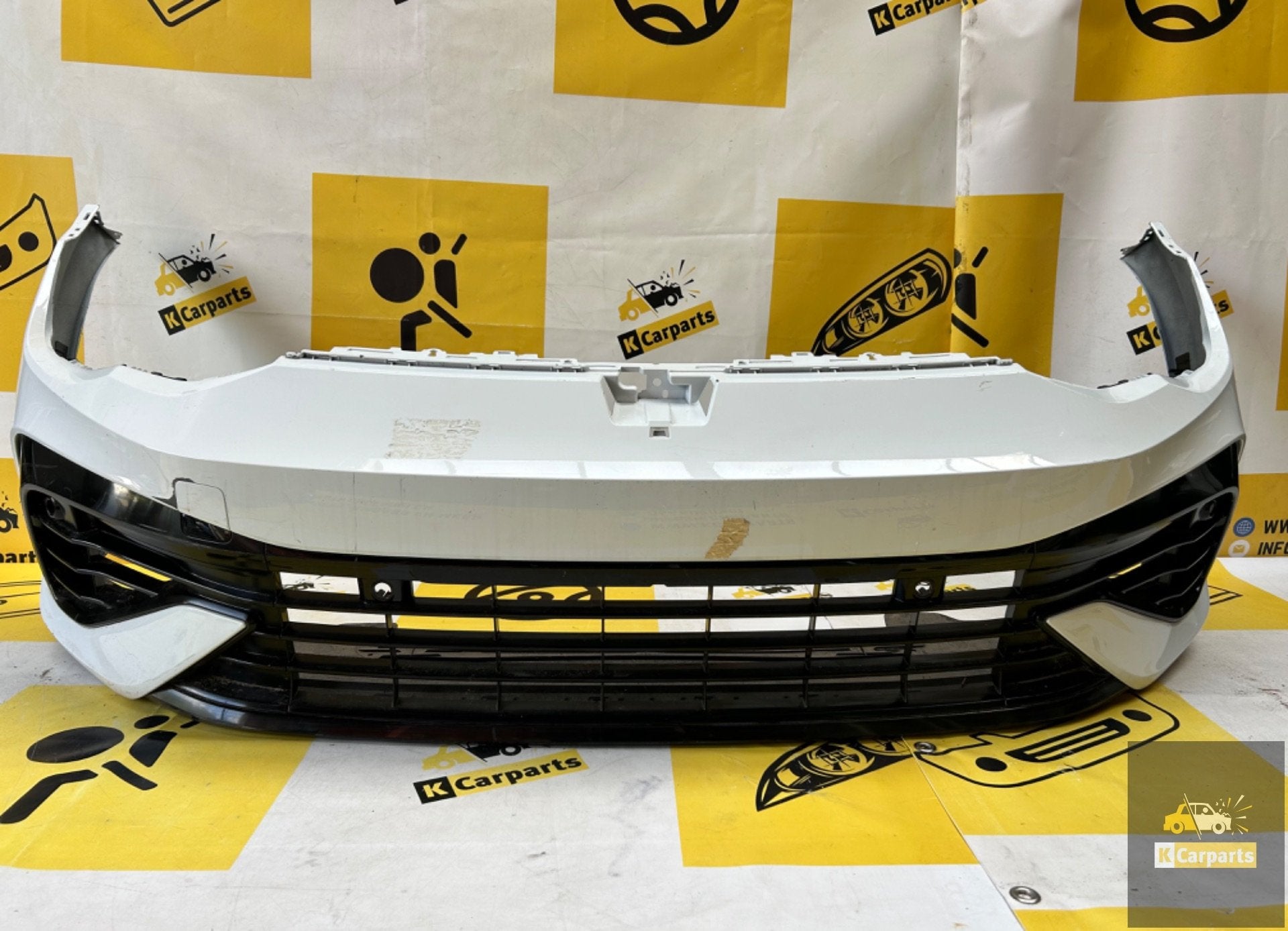 VOLKSWAGEN GOLF 8 R R20 VOORBUMPER 6x PDC 5H0807221E, Auto-onderdelen, Info@fabrikant.eu, Bumper, Fabrikant BV, Gebruikt