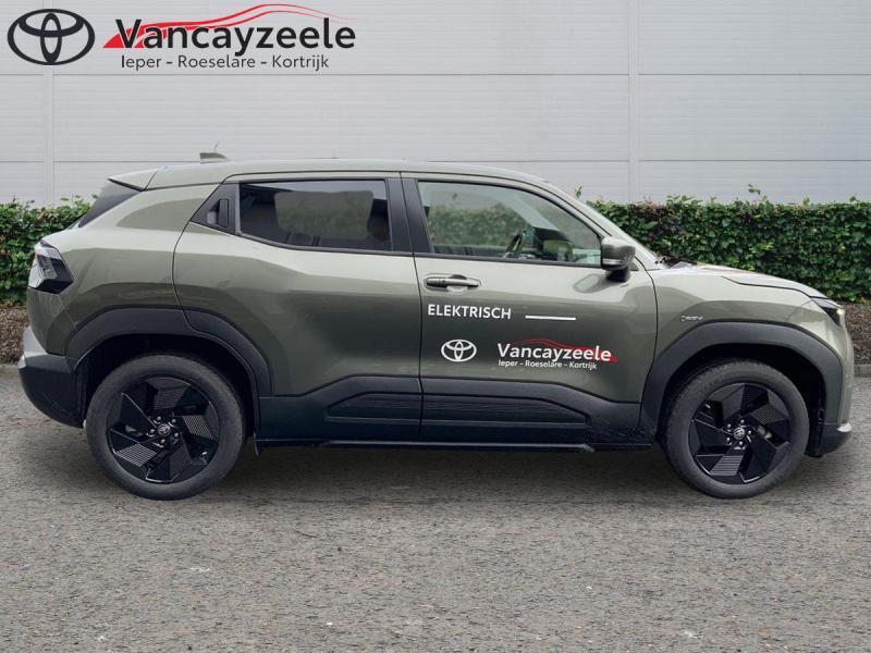 Toyota Urban Cruiser Executive+cam+gps+sens V+A, Automaat, 128 kW, Elektrisch, Urban Cruiser