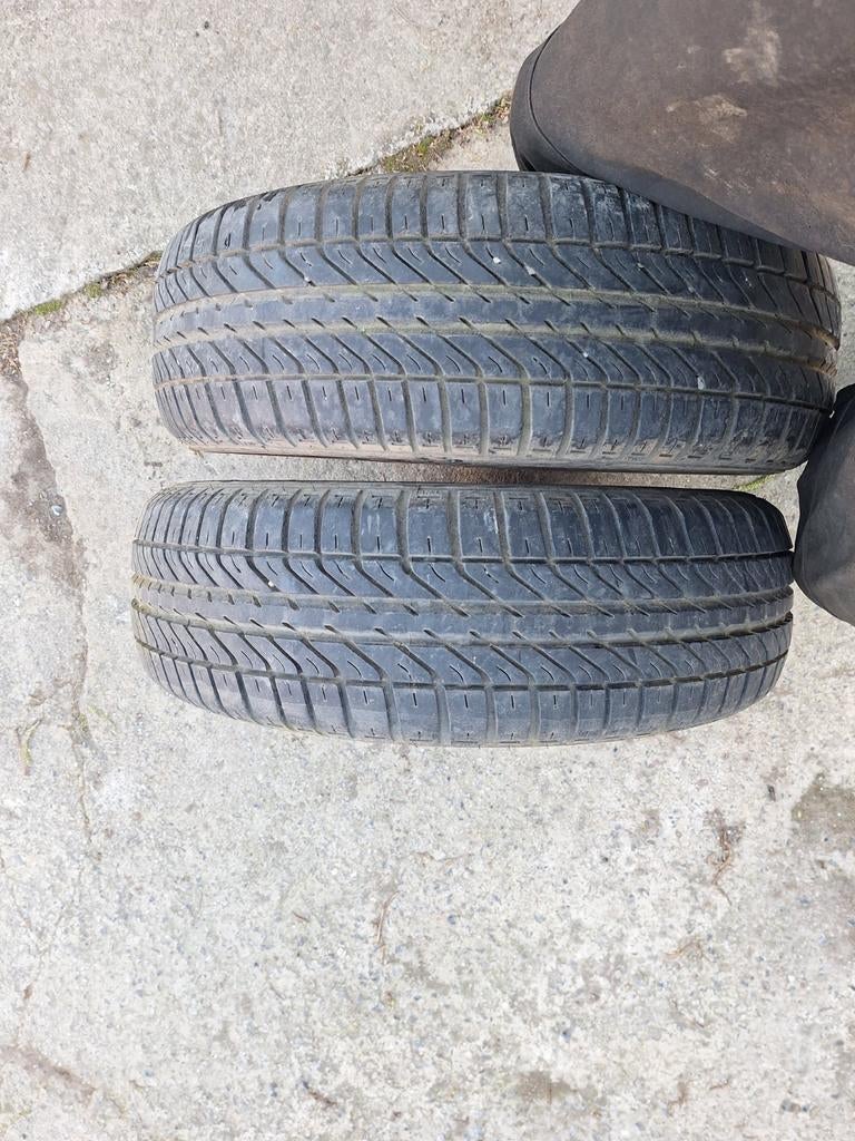[TE KOOP] Vredestein T-Trac bandenpaar - 175/70 R13 82T