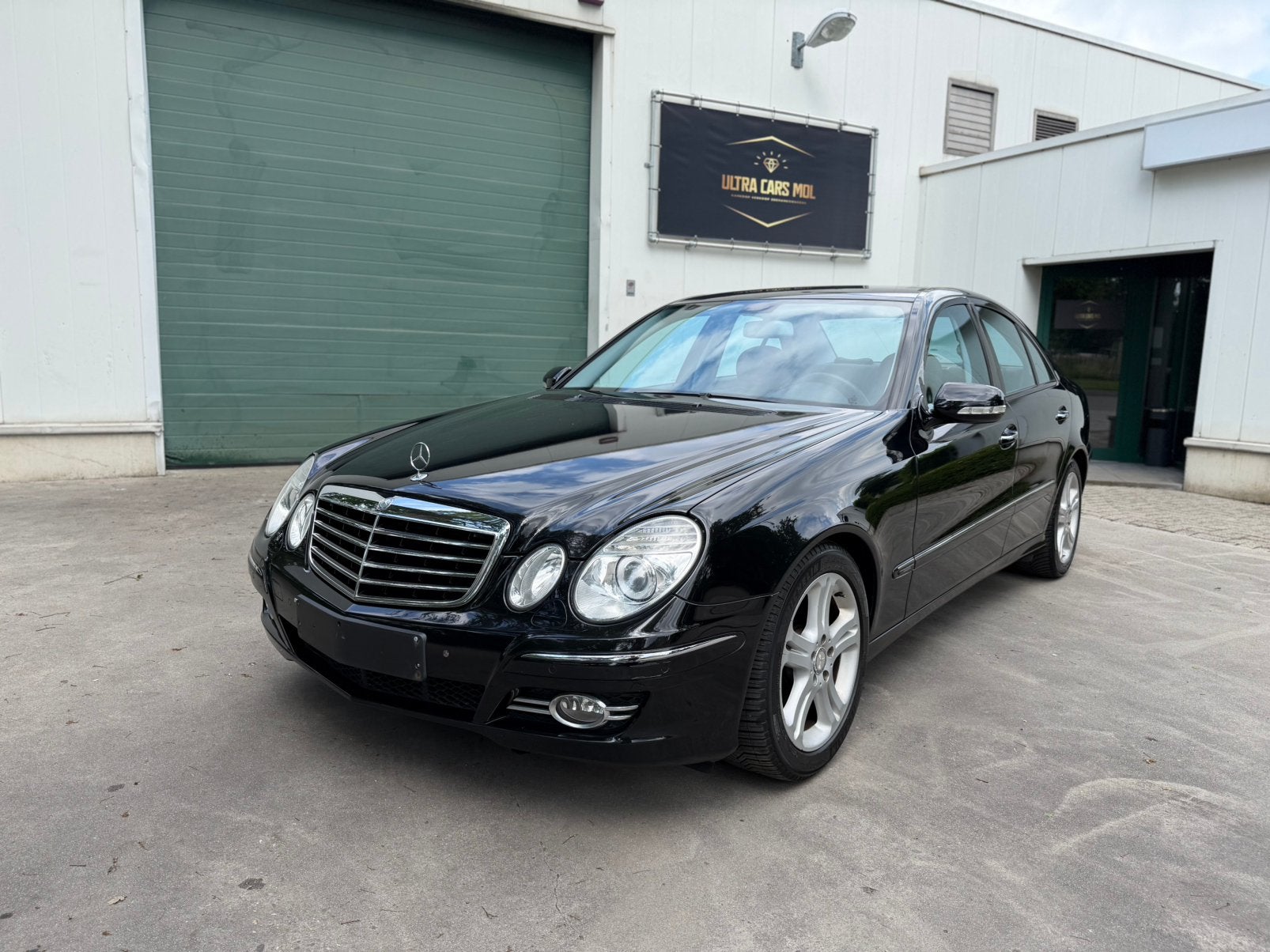 Mercedes E200 CDI W211 Automaat/Facelift/Avantgarde/GEKEURD, Auto's, Mercedes-Benz, Automaat, Leder, Bedrijf, Euro 4
