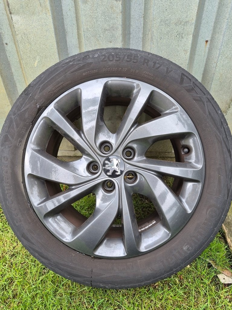 Peugeot velgen 17", Auto-onderdelen, Ophalen, Velg(en), 17 inch, 205 mm