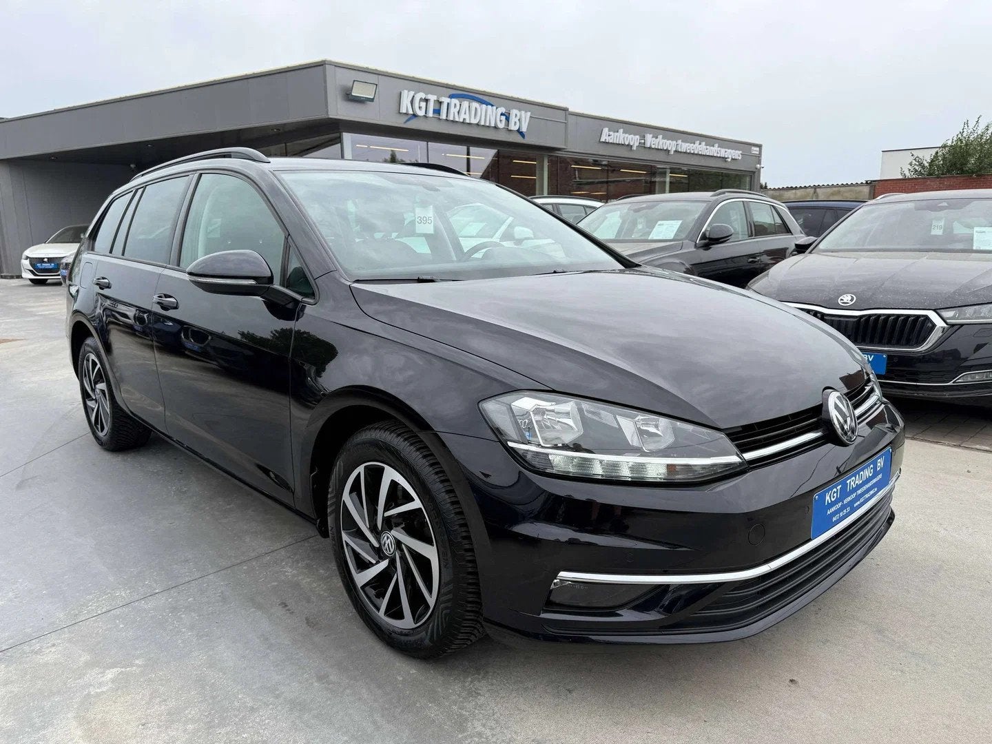 Volkswagen Golf Variant 1.0 TSI 115PK NAVIGATIE CARPLAY CAME, Stof, Gebruikt, 116 pk, Zwart