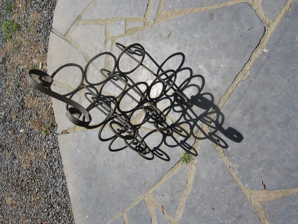 Porte-bouteille en fer forgé noir., Maison & Meubles, Accessoires pour la Maison | Porte-bouteilles, Enlèvement, Métal, 50 à 75 cm