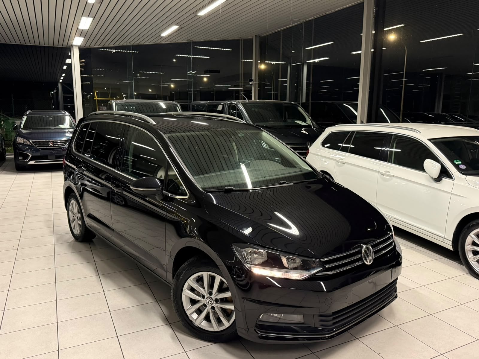 Volkswagen Touran 7 Places 1.4TSI Essence 100kW Euro 6b, Autos, Achat, Euro 6, Entreprise, 7 places