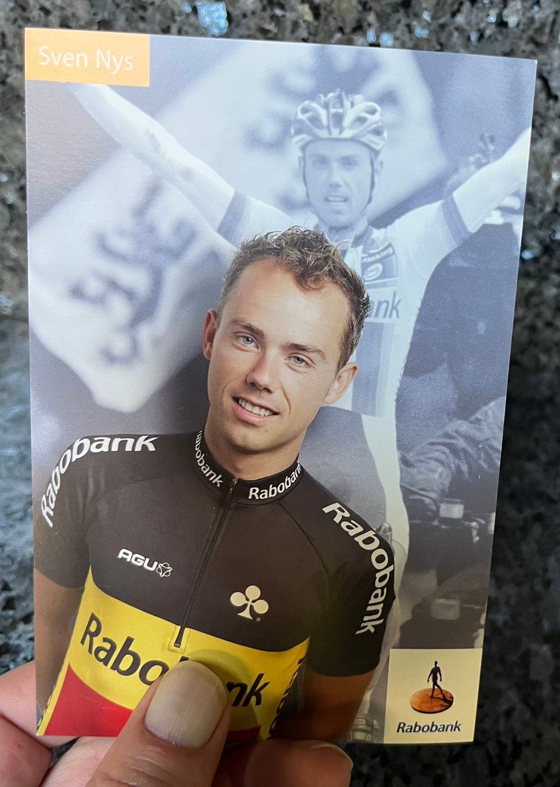 Le cycliste Sven Nys champion de Belgique, Enlèvement, Comme neuf