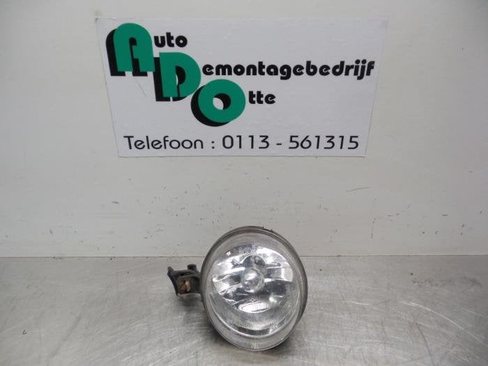 Mistlamp rechts-voor van een Kia Sorento (Sorento 03-), -, -, Ophalen of Verzenden, -