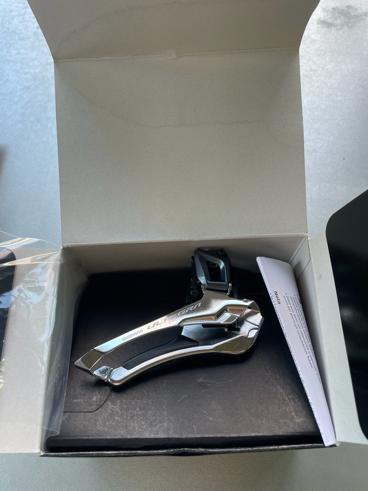 Shimano Ultegra FD-R8000-F voorderailleur – 2x11, braze-on, Ophalen of Verzenden, Nieuw, Derailleur of Ketting, Aluminium