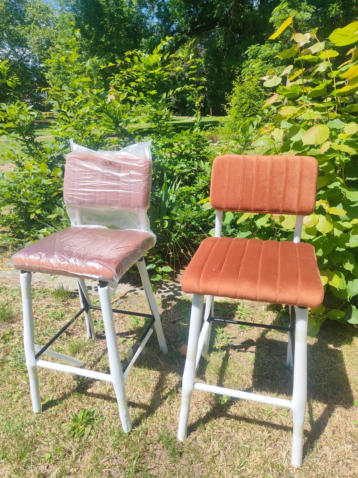 Deux chaises hautes - Casa - Neuve, Maison & Meubles, Tabourets de bar, Neuf, 90 cm ou plus, 2 tabourets, Enlèvement