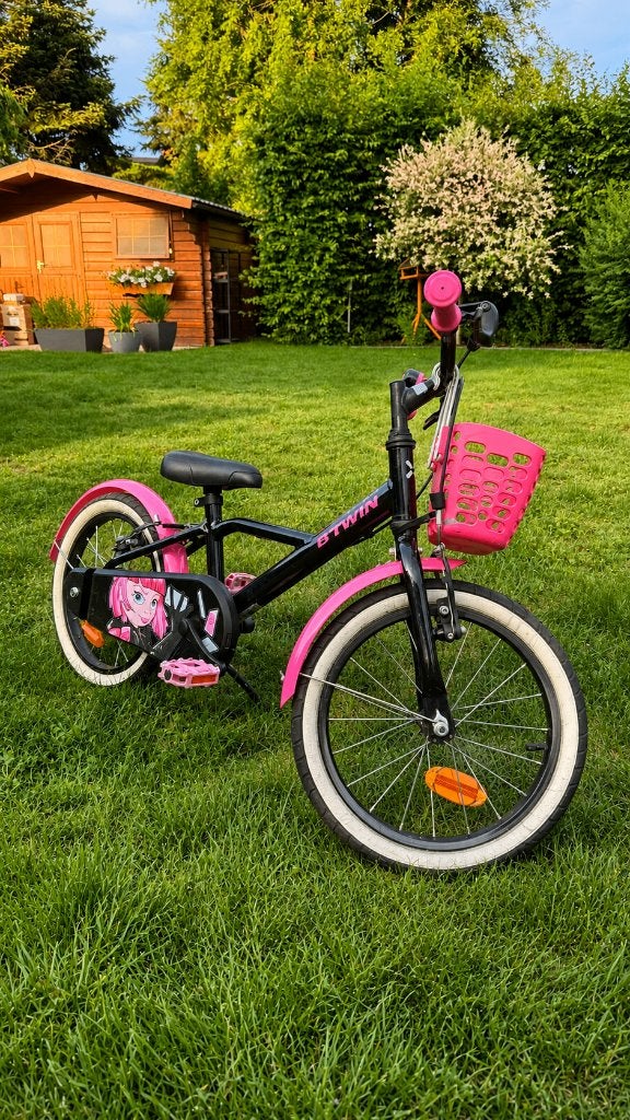 B’TWIN kinderfiets 16 inch – zwart/roze – met mandje, Fietsen en Brommers, Ophalen, Velgrem, Btwin Decathlon, 16 tot 20 inch