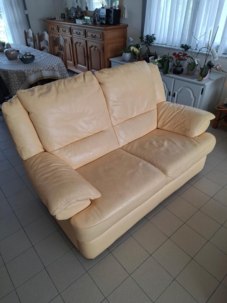 Salon en cuir 2+3 places (2 relax electrique), 200 à 250 cm, Utilisé, Cuir, Trois personnes
