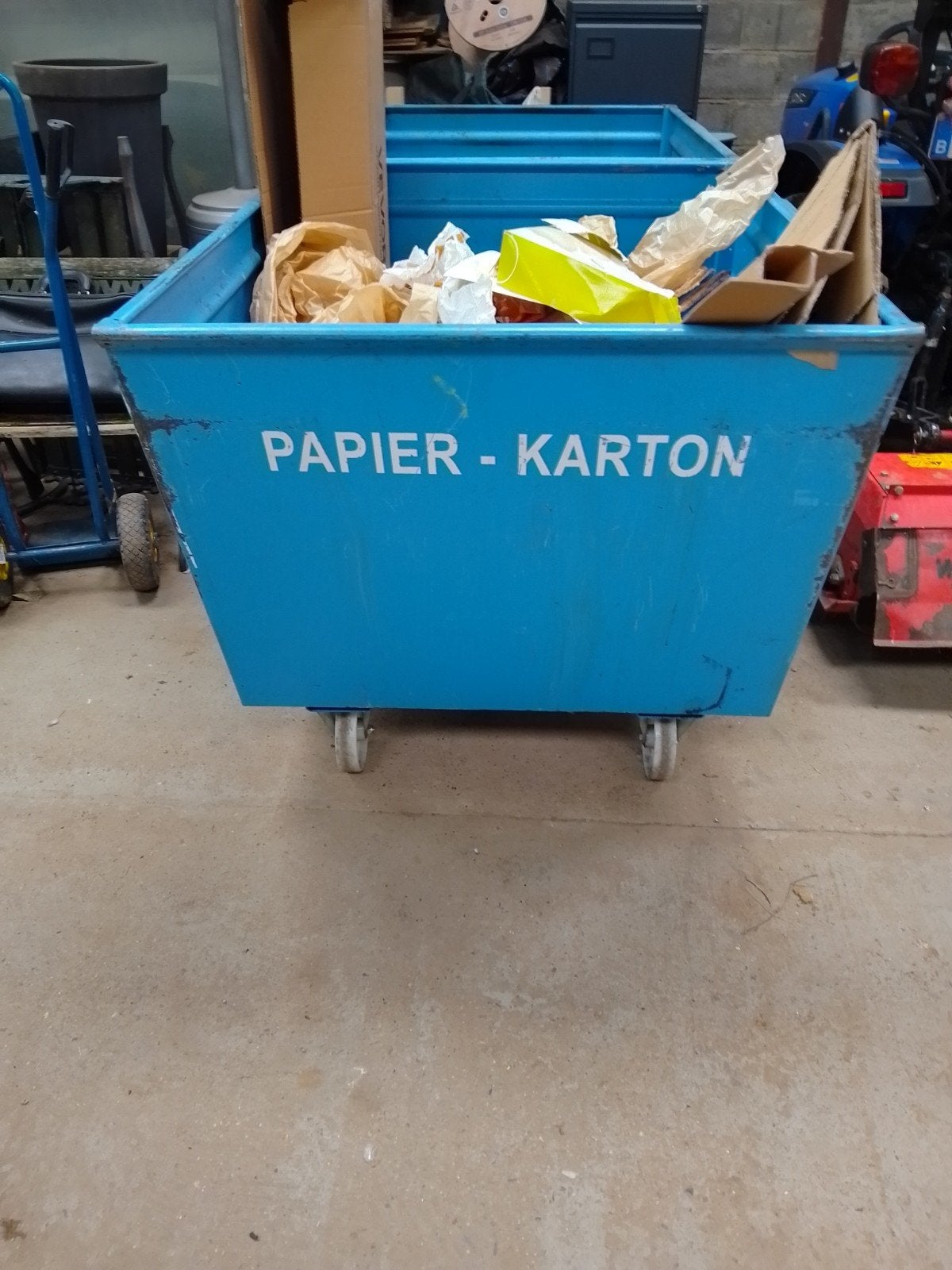 kiepbak / container BSK 90, Ophalen