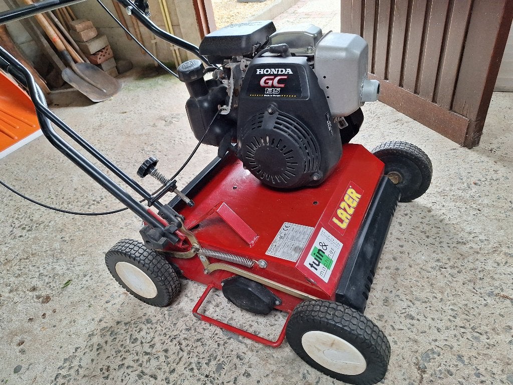verticuteermachine, Enlèvement, Utilisé, Essence, Honda