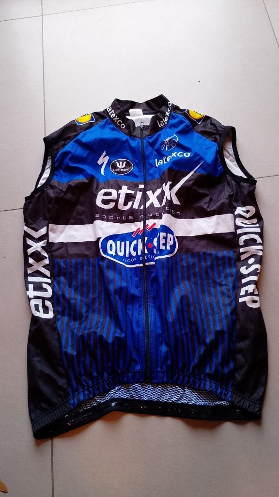 body wielershirt Quick Step Etixx XL UCi pro tour, Fietsen en Brommers, Fietsaccessoires | Fietskleding, Ophalen of Verzenden