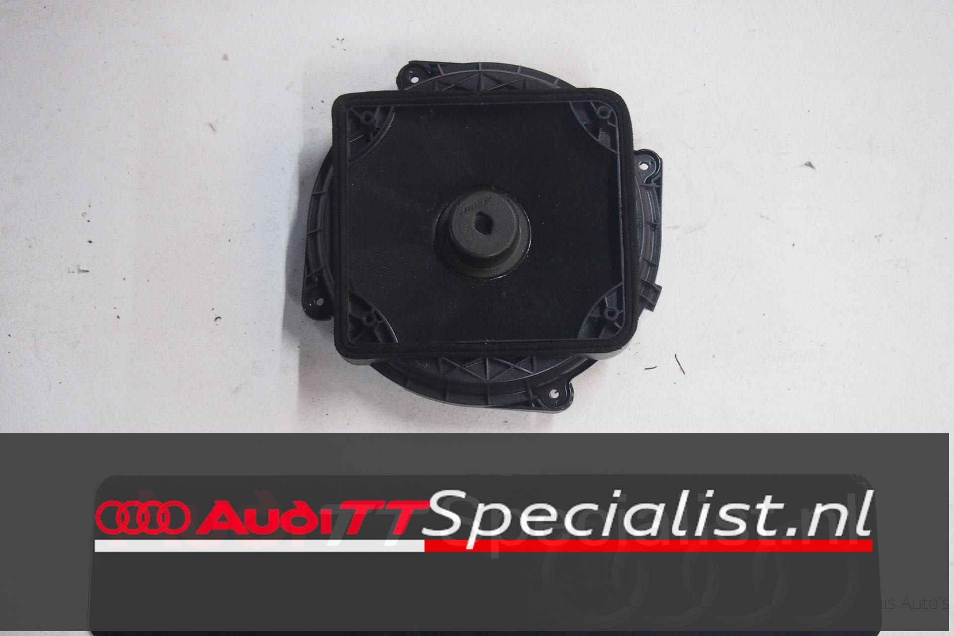 Bose subwoofer/bassbox gebruikt Audi TT 8N cabriolet 1998-20, Autos : Divers, Autoradios, Enlèvement ou Envoi, -, -, -