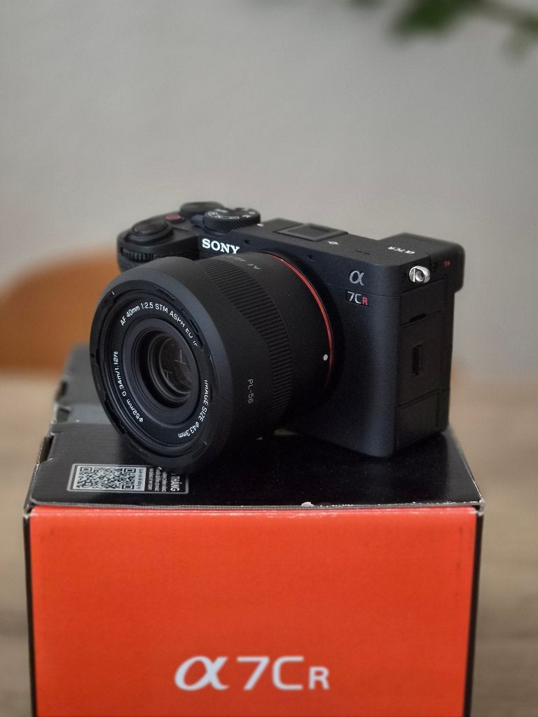 Sony A7CR / A7C R + lens + vele extra's, Ophalen, Screenprotector, Zo goed als nieuw, Sony
