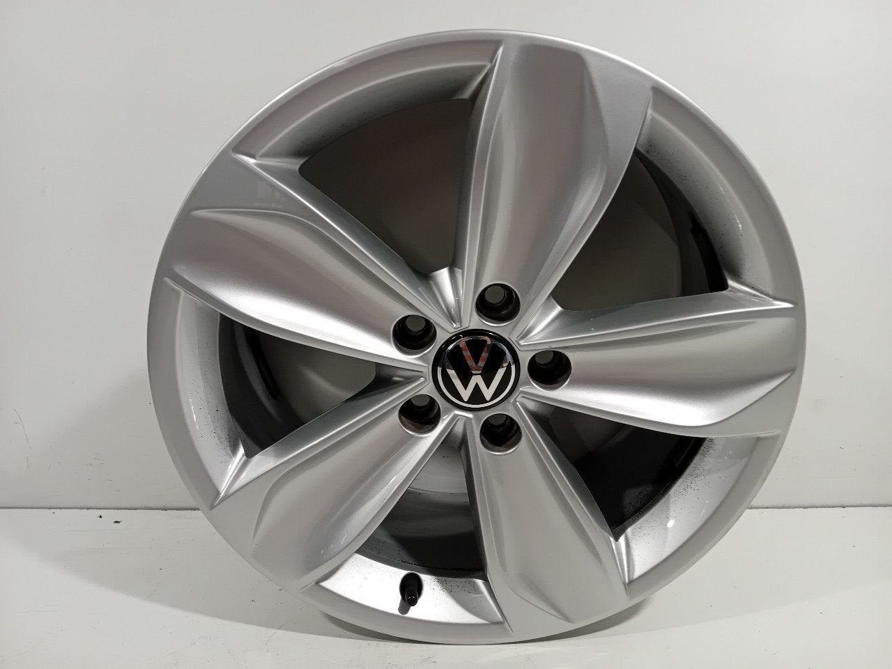 Velg Volkswagen Passat, Autos : Pièces & Accessoires, Pneus & Jantes, Onderdelen@venauto.nl, Van der Ven Autorecycling B.V., Ettenseweg 76, 4706 PB Roosendaal, The Netherlands