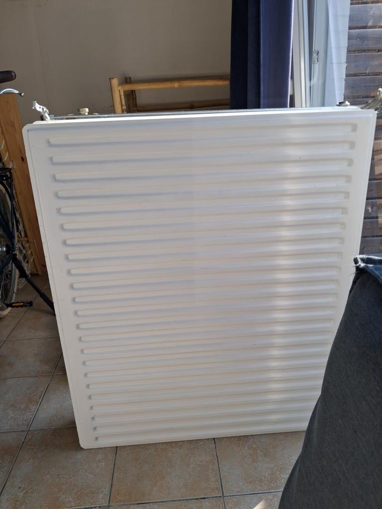 GRATIS radiator, Doe-het-zelf en Bouw, Verwarming en Radiatoren, Ophalen