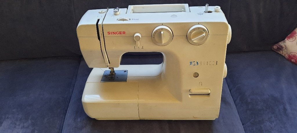 Model 1525 : Singer werkend naaimachine, Hobby en Vrije tijd, Ophalen of Verzenden, Gebruikt, Naaimachine, Singer