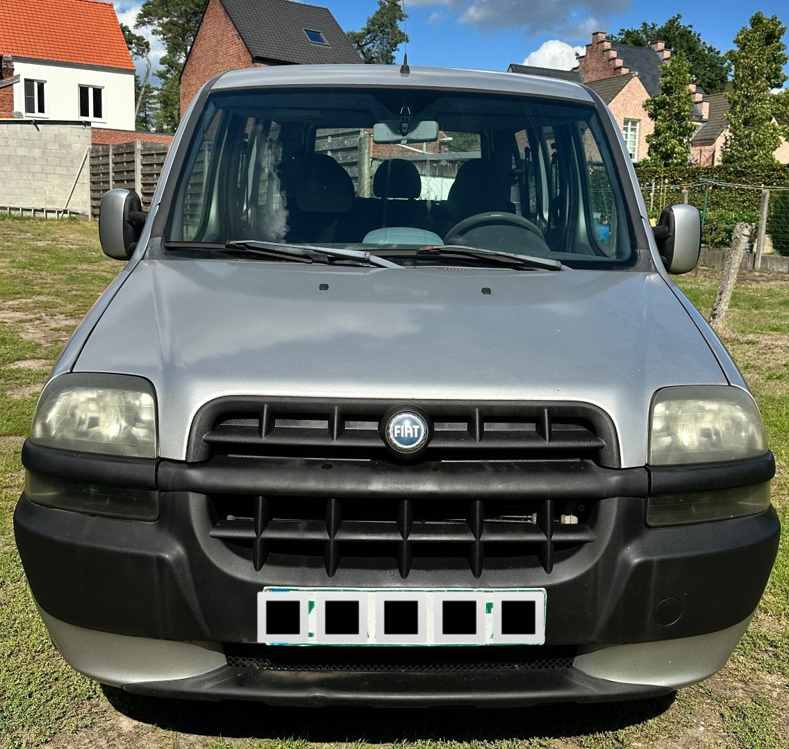 FIAT DOBLO 1,3 diesel 2005 airco 2 clé 203000km 1600€, Autos, Camionnettes & Utilitaires, Achat, Diesel, Particulier, Fiat