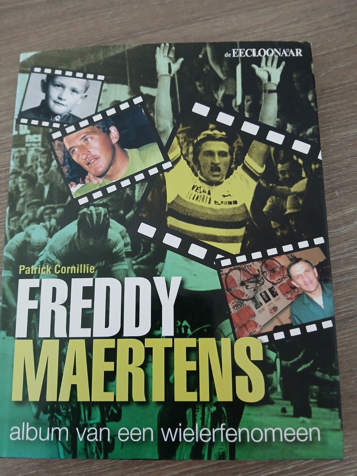 freddy maertens album van een wielerfenomeen signe, Boeken, Verzenden