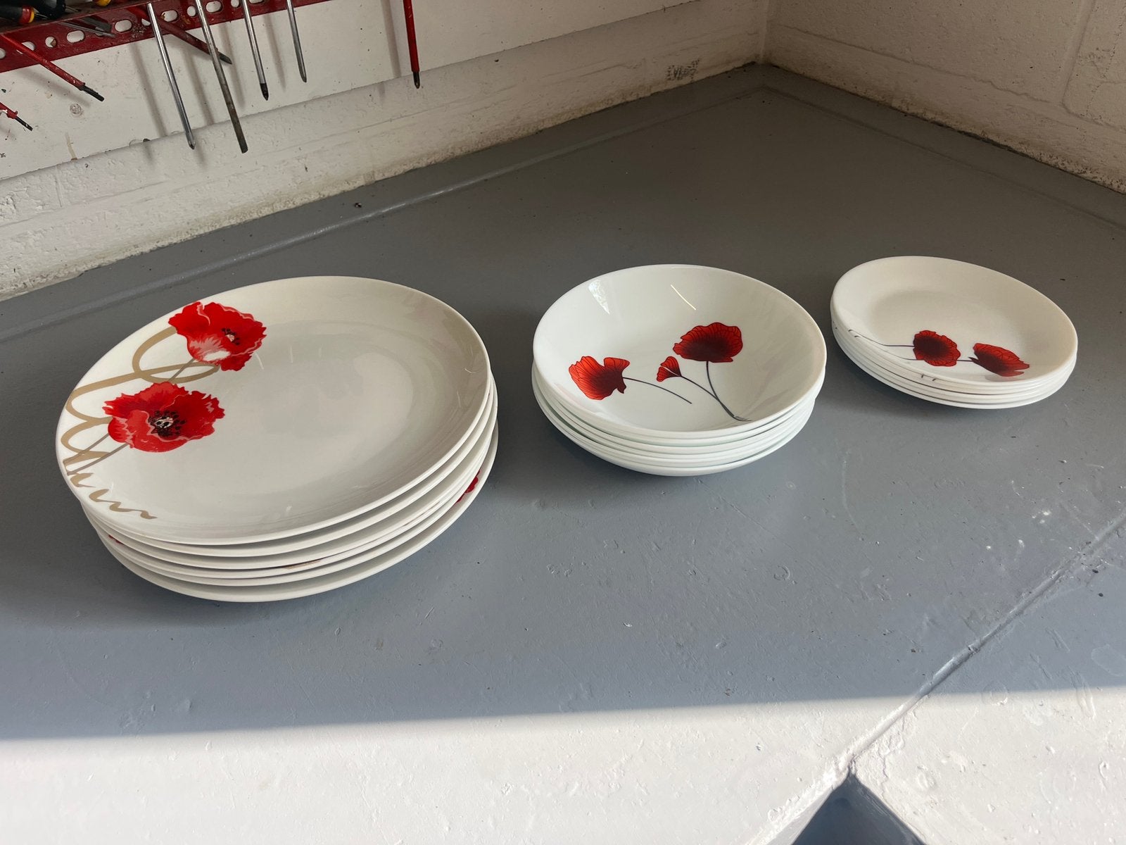 Set borden, Ophalen