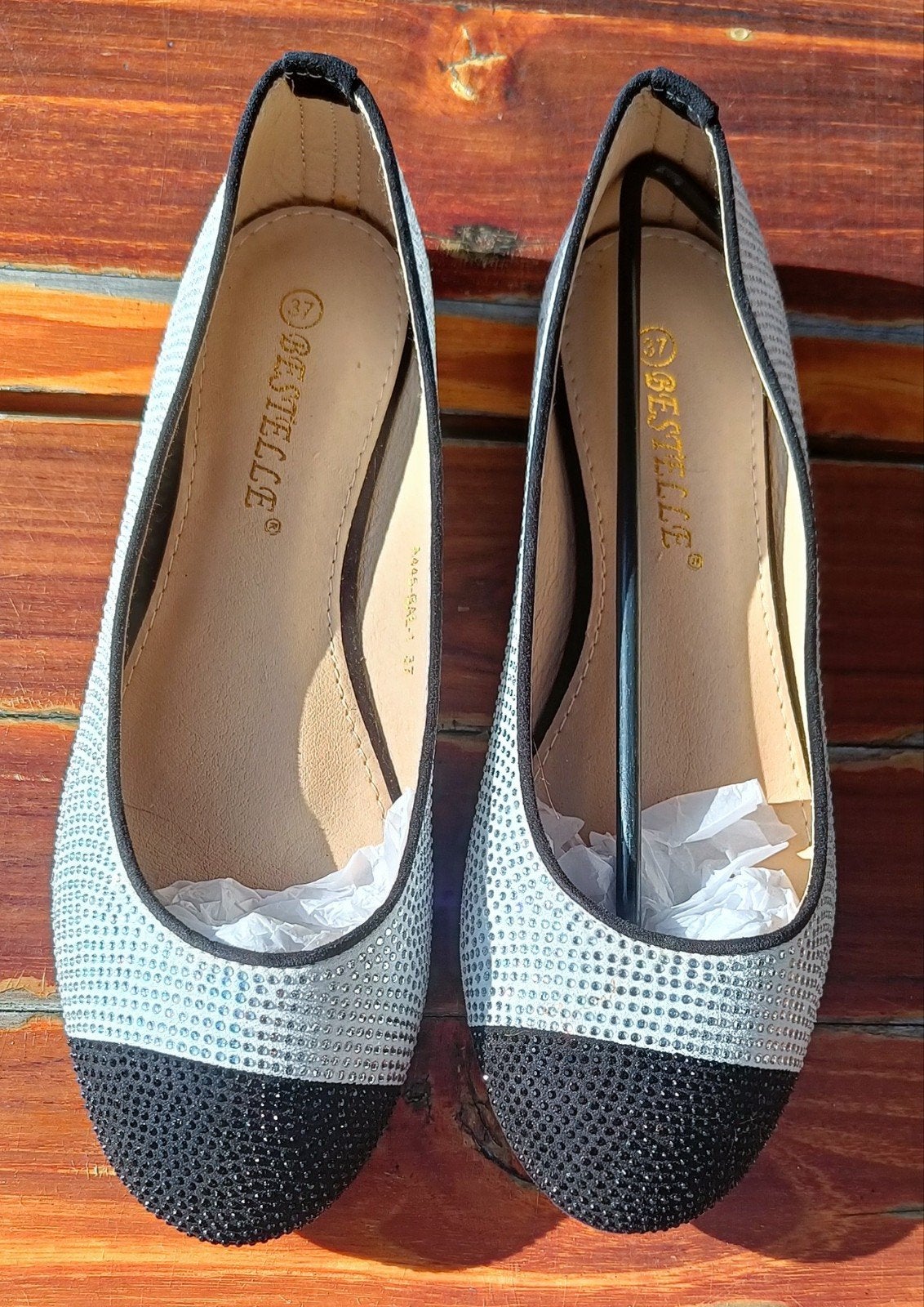 nouvelles ballerines Bestelle - taille 37, Vêtements | Femmes, Neuf, Enlèvement ou Envoi, Bestelle, Ballerines