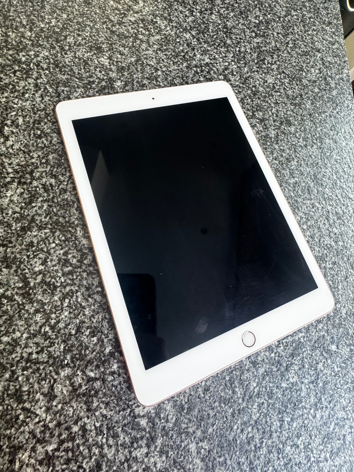Ipad pro 9.7inch 2016, Computers en Software, Rose Goud, Gebruikt, Apple iPad Pro, 128 GB