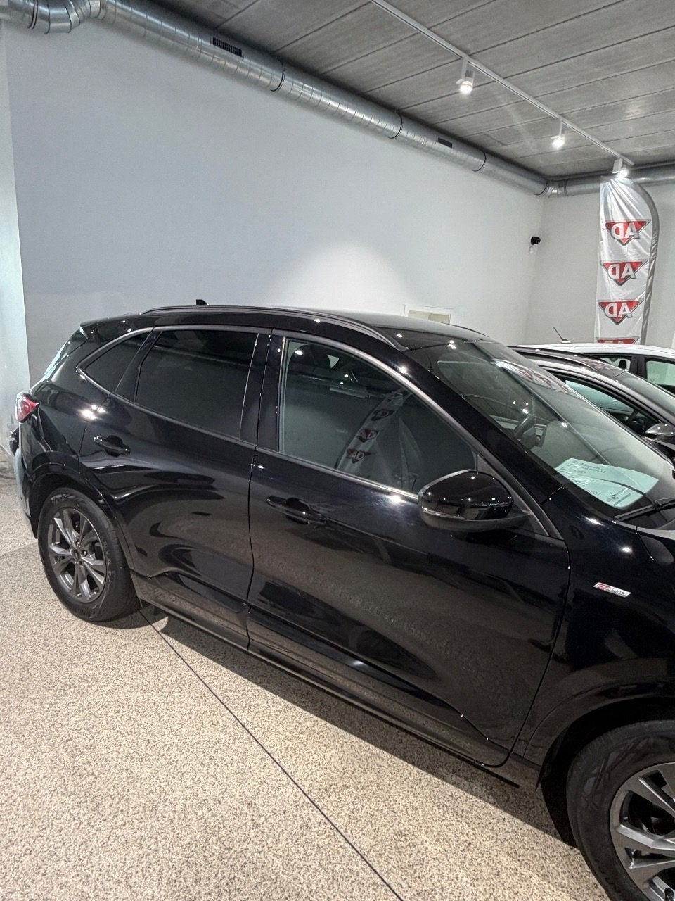 Ford Kuga (année de construction 2021), Achat, Euro 6, Entreprise, https://public.car-pass.be/vhr/9be4d69f-7f2c-4f54-a15b-d5edf88b7d37