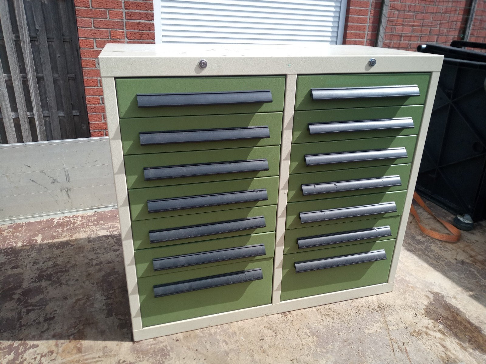 Metalen kast, Huis en Inrichting, Ophalen
