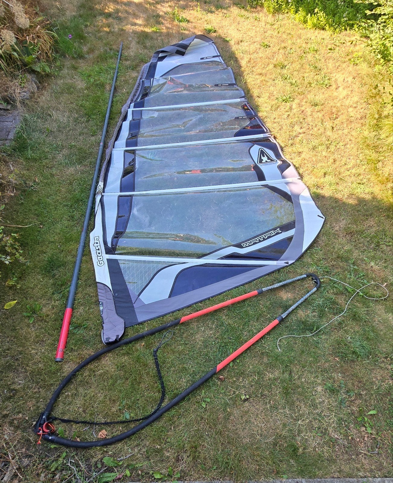 Gaastra matrix 8.5 Freerace + extra's, Sports nautiques & Bateaux, Planche à voile, Gaastra, 8 m² ou plus, Enlèvement, Avec wishbone
