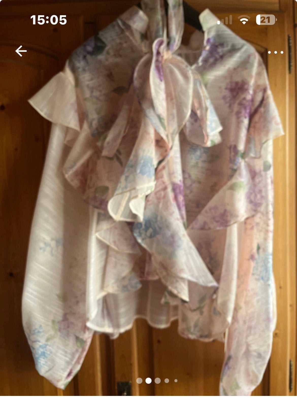 Belle chemise neuve, Enlèvement, Neuf