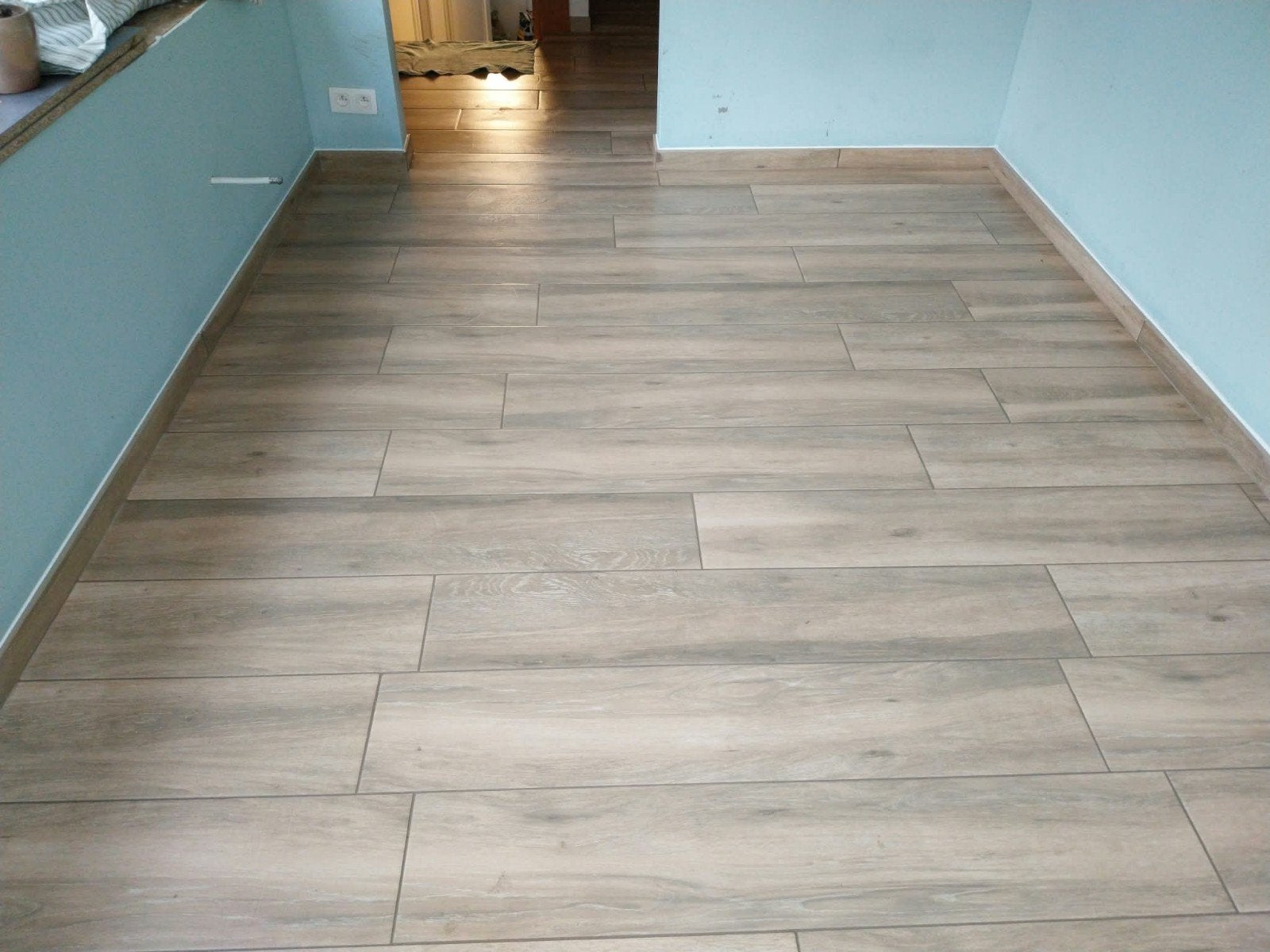 Carrelage imitation parquet bois, Parquet, 10 à 30 cm, 10 m²² ou plus, Neuf