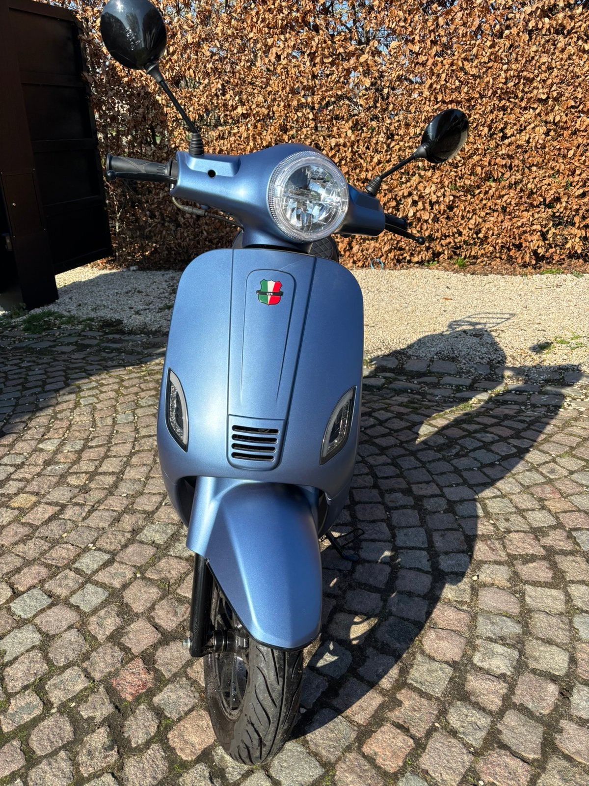 GTS TOSCANA DYNAMIC 2022 -lage kilometerstand-, Fietsen en Brommers, 0 versnellingen, Zo goed als nieuw, 50 cc, Ophalen