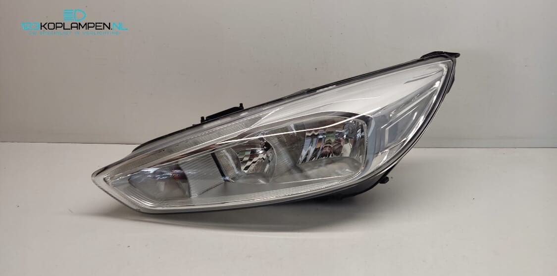 Ford Focus MK3 3 Facelift Led koplamp links, Gebruikt, -, -, Ophalen of Verzenden