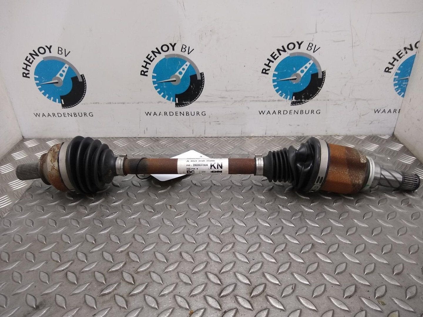 RENAULT TWINGO SPORT AANDRIJFAS L 396003780R, A4533503500 20, Ophalen of Verzenden, Gebruikt, ARN erkend