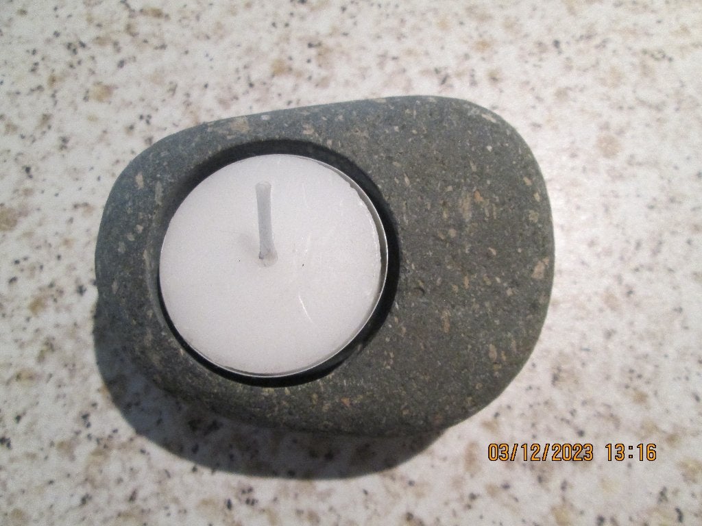 Bougeoir taillé dans un caillou, Neuf, Bougeoir pour bougie chauffe-plat, Gris, Autres marques