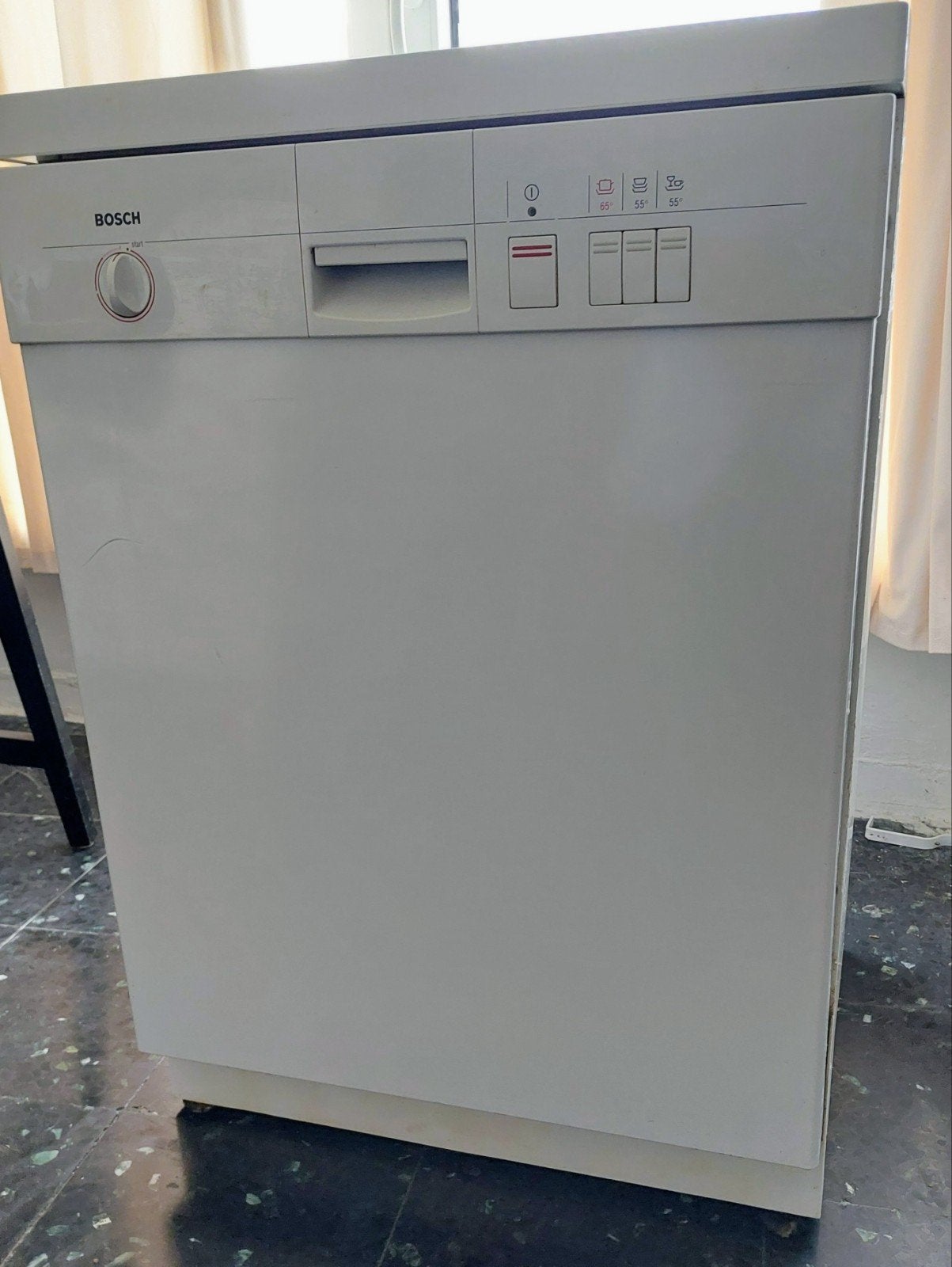 Lave-vaisselle autoportant Bosch, blanc, en bon état, Electroménager, 85 à 90 cm, Comme neuf, Enlèvement, 14 à 18 litres