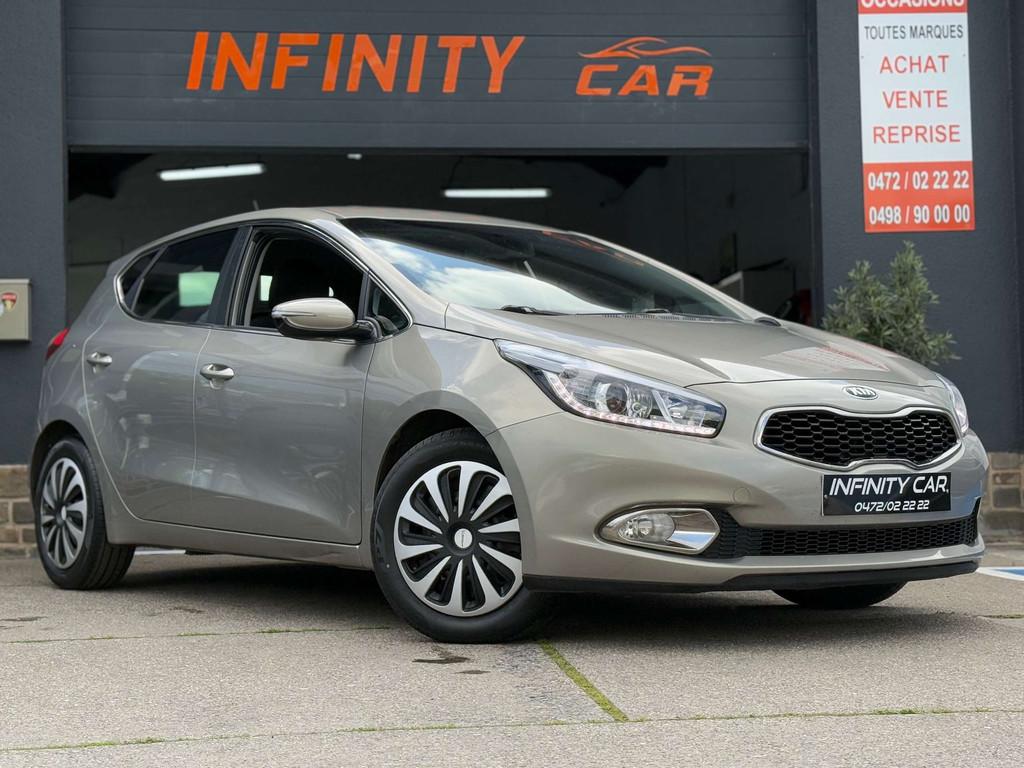 Kia Ceed / cee'd Cee'd 1.6 CRDi Easy (bj 2014), Auto's, Kia, Bedrijf, Te koop, (Pro) Cee d, ABS, Airbags, Airconditioning, Automatische klimaatregeling