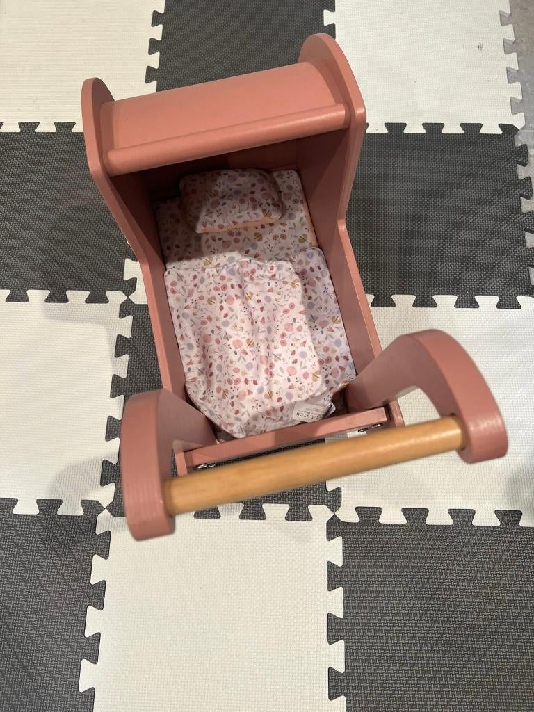 !!Little Dutch Poppenwagen!!, Ophalen